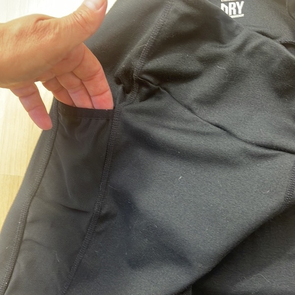Gymshark Dry Mesh Side Pockets Leggings Size XS - Picture 8 of 9